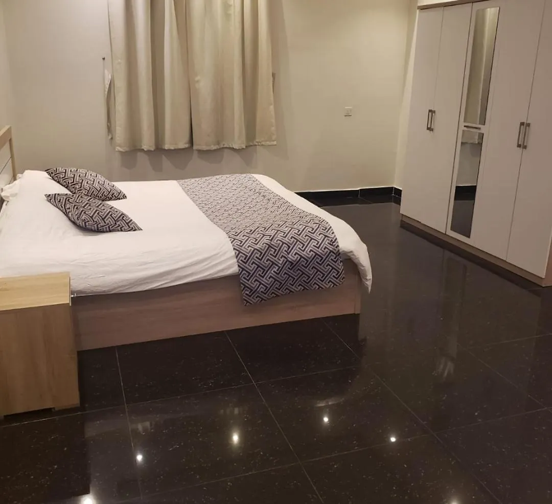 شقق صقر للعوائل -غرف نوم وجلسه واسعه ومطبخ- Riyadh Apartment